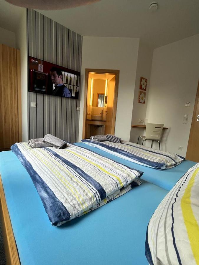Ferienunterkunft Mit 4 Doppelzimmern In Einbeck!! Eksteriør bilde